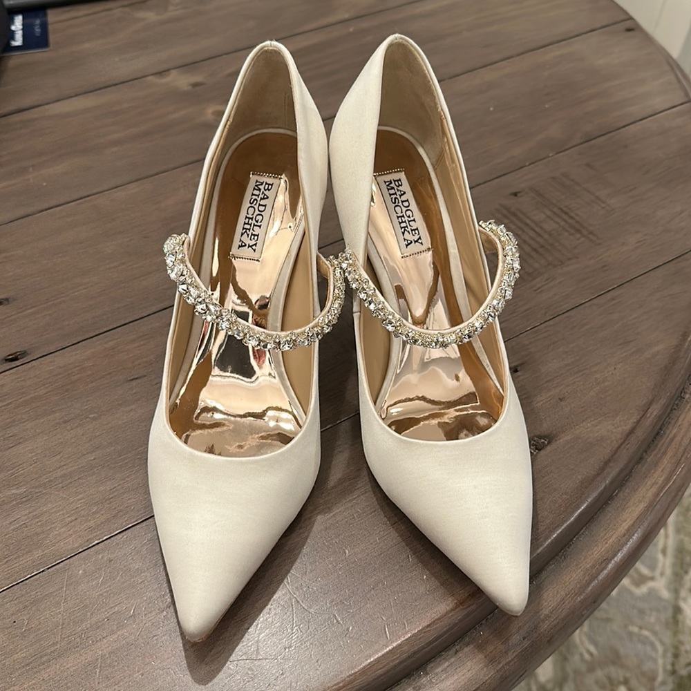 Badgley Mischka heels